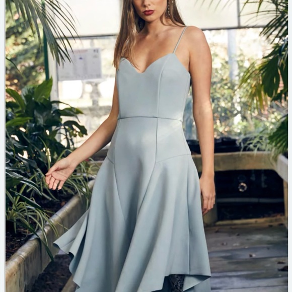 Elliatt Dresses & Skirts - Size medium Elliatt Gray High Low Sundress with Sweetheart Neckline